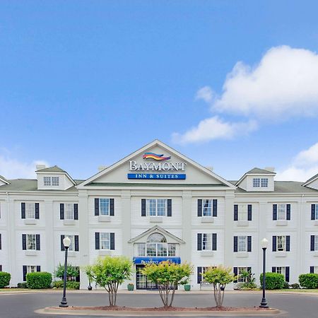 Baymont By Wyndham Pearl Hotel Exterior photo
